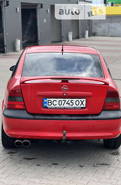 Седан Opel Vectra 1998 в Львові