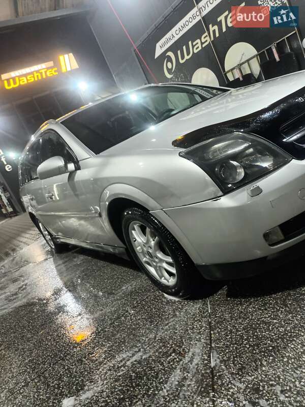 Opel Vectra 2005