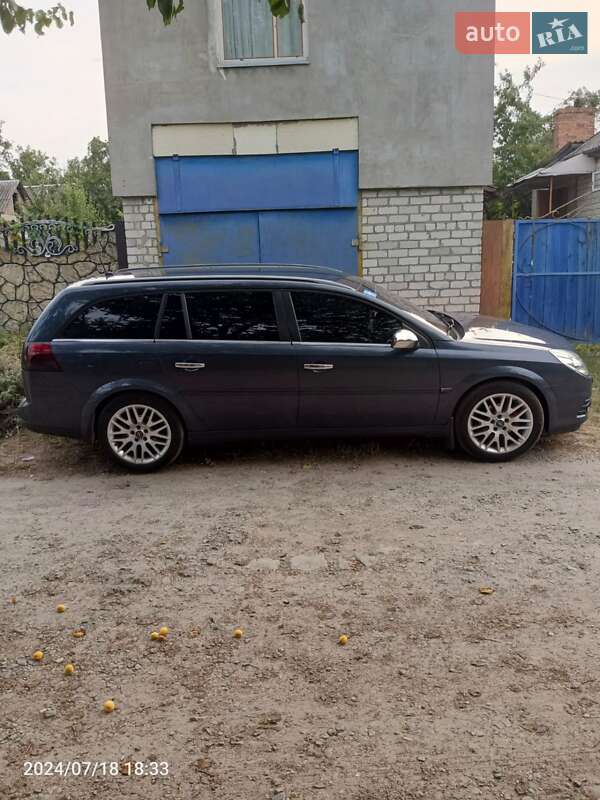 Універсал Opel Vectra 2007 в Світловодську