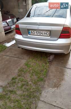 Седан Opel Vectra 1999 в Виноградове