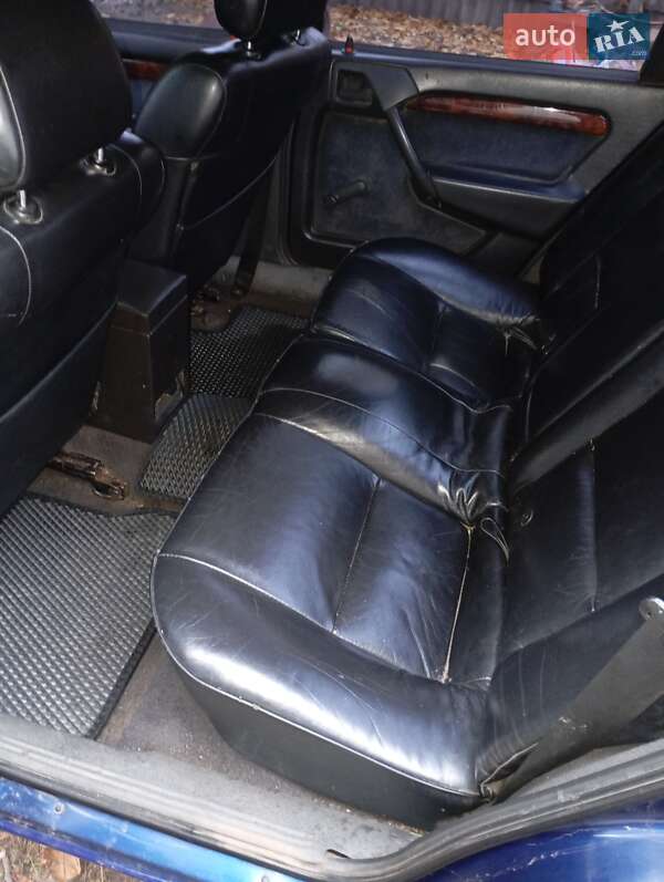 Седан Opel Vectra 1992 в Решетилівці