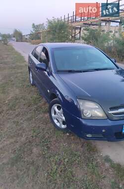 Седан Opel Vectra 2004 в 