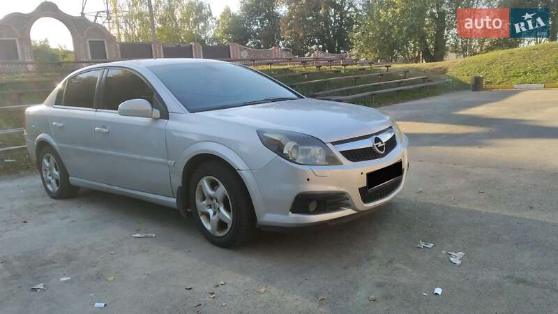 Седан Opel Vectra 2008 в Белогородке