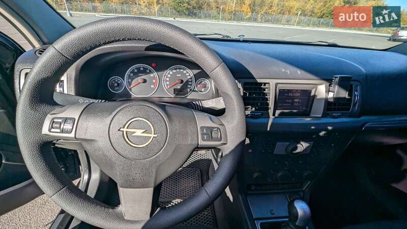 Седан Opel Vectra 2006 в Запорожье