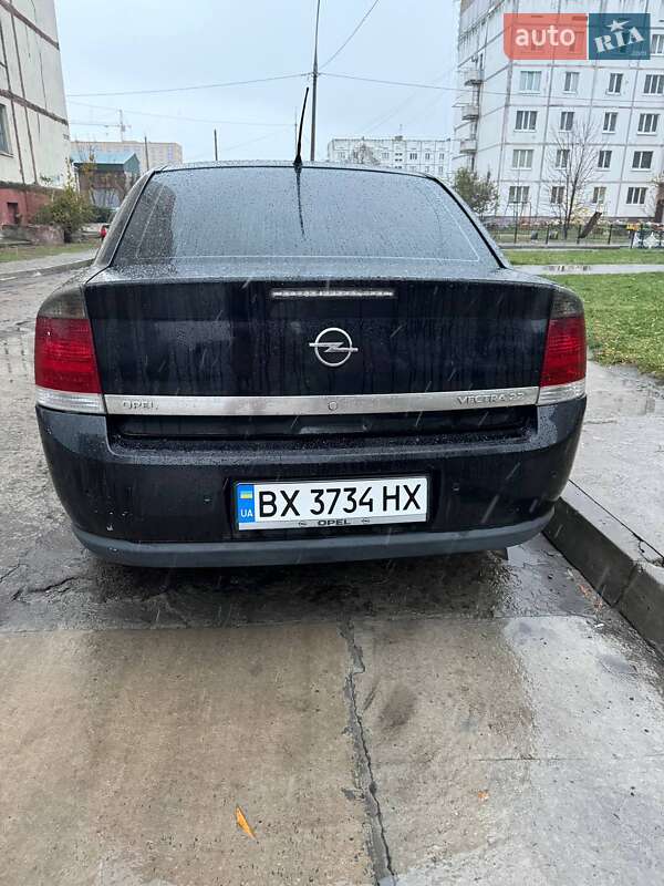 Седан Opel Vectra 2008 в Нетешине
