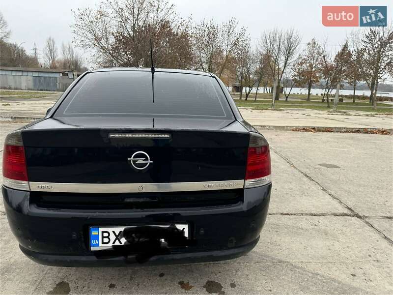 Седан Opel Vectra 2008 в Нетешине