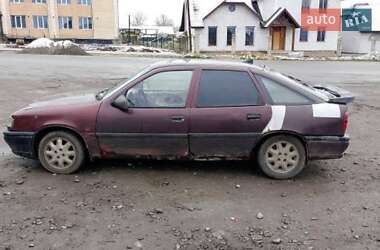 Лифтбек Opel Vectra 1995 в Антонинах