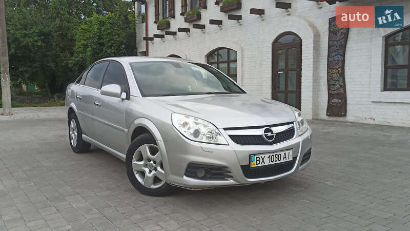 Лифтбек Opel Vectra 2006 в Красилове