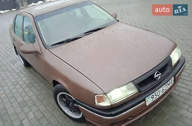 Седан Opel Vectra 1991 в Киеве