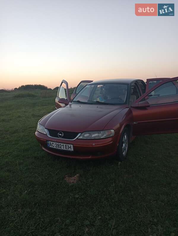 Седан Opel Vectra 1998 в Ровно