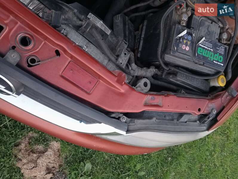 Седан Opel Vectra 1998 в Ровно