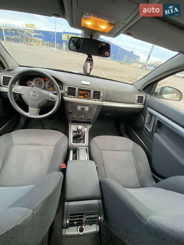 Седан Opel Vectra 2006 в Запоріжжі