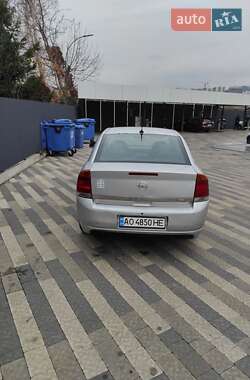 Седан Opel Vectra 2003 в Ужгороде