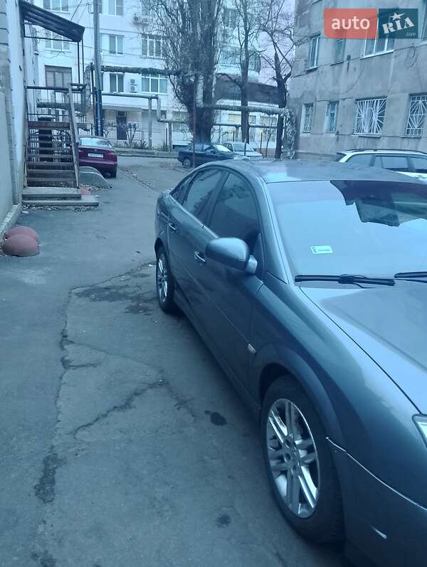 Лифтбек Opel Vectra 2003 в Одессе