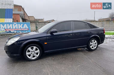 Лифтбек Opel Vectra 2006 в Лубнах