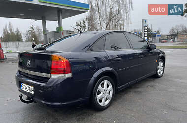 Лифтбек Opel Vectra 2006 в Лубнах