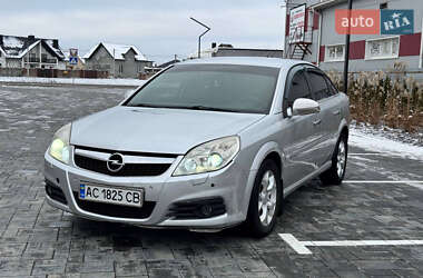 Ліфтбек Opel Vectra 2005 в Миколаєві