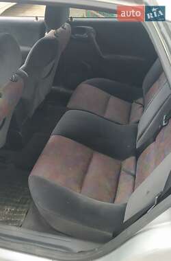 Седан Opel Vectra 2000 в 