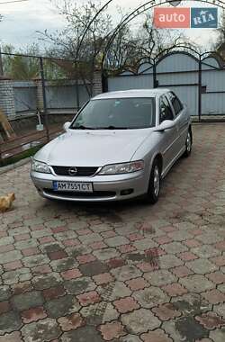 Седан Opel Vectra 2000 в 