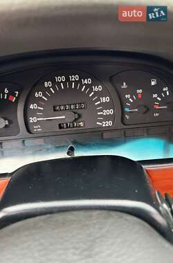 Седан Opel Vectra 1990 в 