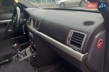 Универсал Opel Vectra 2007 в Теофиполе