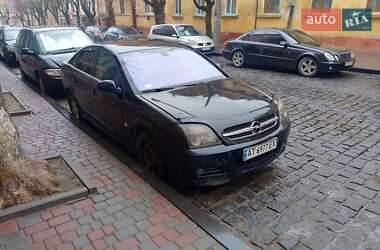 Седан Opel Vectra 2002 в Чернівцях