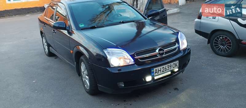 Седан Opel Vectra 2003 в Києві