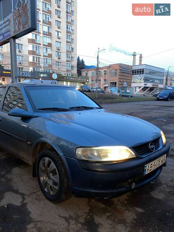 Седан Opel Vectra 1998 в Виннице