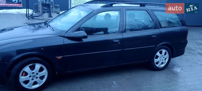 Универсал Opel Vectra 2001 в Тернополе
