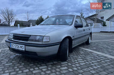 Седан Opel Vectra 1992 в Стрию