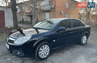 Седан Opel Vectra 2006 в Новому Бузі