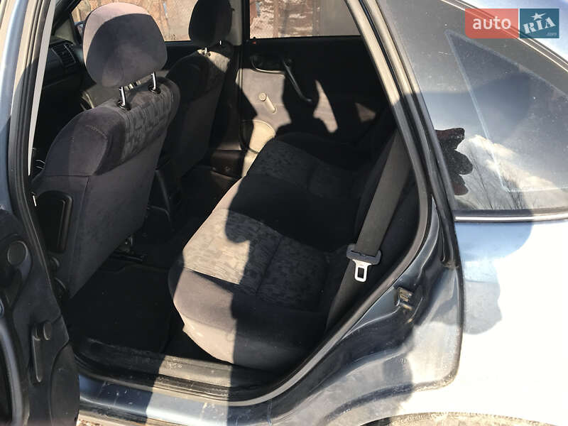 Седан Opel Vectra 1998 в Івано-Франківську