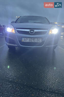 Седан Opel Vectra 2008 в Петропавловской Борщаговке