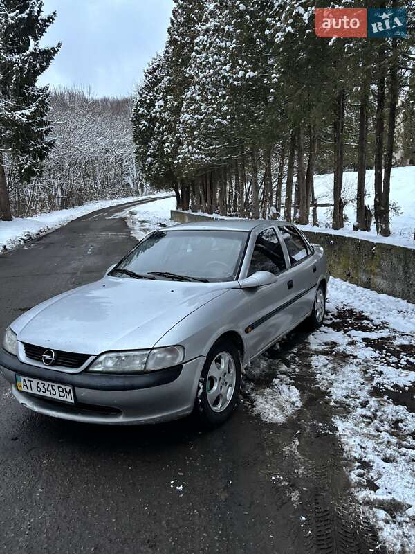 Седан Opel Vectra 1996 в Новому Розділі