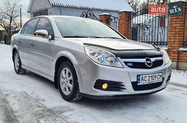 Седан Opel Vectra 2007 в Нововолинську