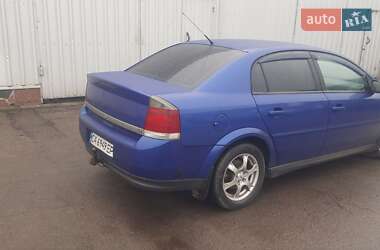 Седан Opel Vectra 2004 в Черкасах