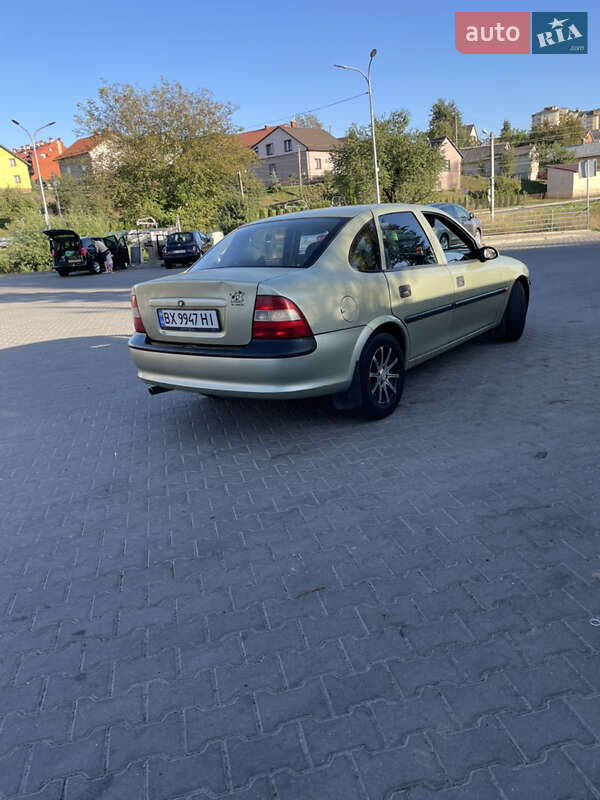 Седан Opel Vectra 1996 в Львове