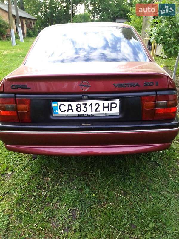 Седан Opel Vectra 1990 в Черкассах