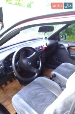 Седан Opel Vectra 1990 в 