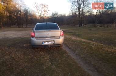 Седан Opel Vectra 2005 в 