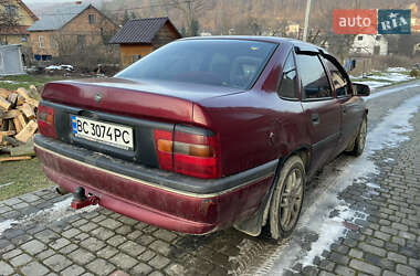 Седан Opel Vectra 1993 в Львові