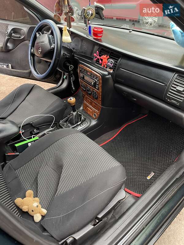 Седан Opel Vectra 1998 в Овруче фото 8 Седан Opel Vectra 1998 в Овруче