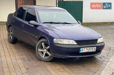 Седан Opel Vectra 1997 в Косові