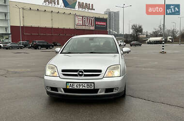 Седан Opel Vectra 2003 в Киеве