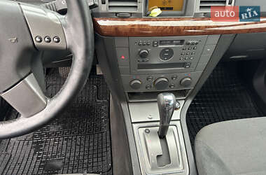 Седан Opel Vectra 2003 в Киеве