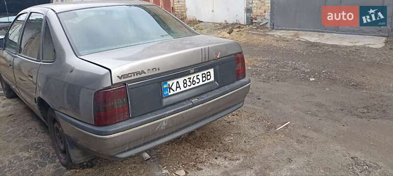 Седан Opel Vectra 1990 в Киеве фото 6 Седан Opel Vectra 1990 в Киеве