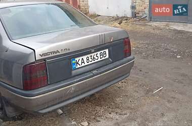 Седан Opel Vectra 1990 в Києві