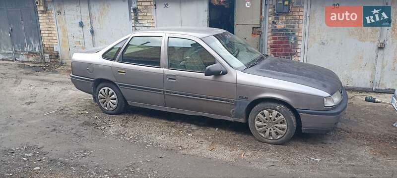 Седан Opel Vectra 1990 в Киеве фото 2 Седан Opel Vectra 1990 в Киеве