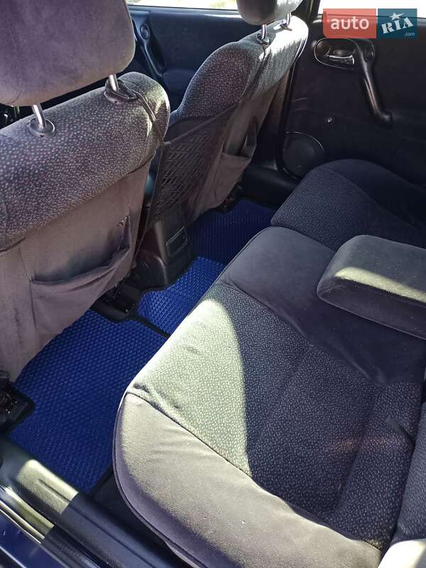 Седан Opel Vectra 1999 в Городке