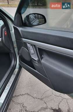 Седан Opel Vectra 2004 в Горішніх Плавнях